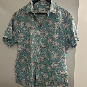 Goodfellow & Co Men's Sunflower Print Shirt - Light Blue